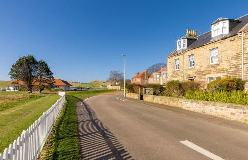 Greenways Wake Up on the Fairway at Gullane - Photo 21