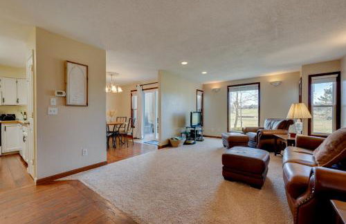 Walk to Lake Loveland Mtn-View Retreat with Balcony - Foto 5