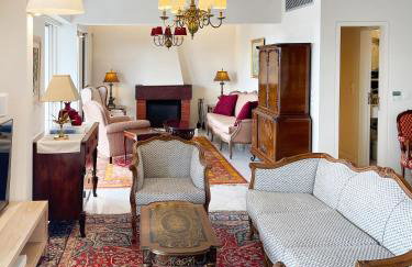 Blue Bay Vouliagmeni Luxury Apartment - Photo 15