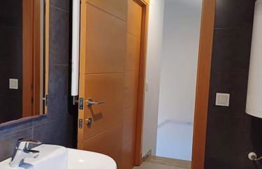 Amplio duplex en la playa con piscina - Foto 19