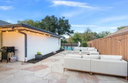 5BR Family Oasis with Pool and Game Room - Foto 48