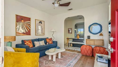 The Backyard Collective 6BR 2 Homes Pool & More - Photo 5