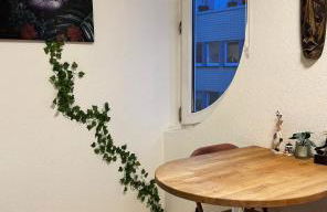 Zentrumnah inklusive Parkplatz Jungle-Suite by Rentigo - Ruheoase im Herzen von Saarbrücken! - Foto 8