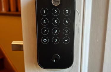 Blue Boho Music and Meme House Four Bedroom Home with Arcade near Westport Plaza - Foto 31