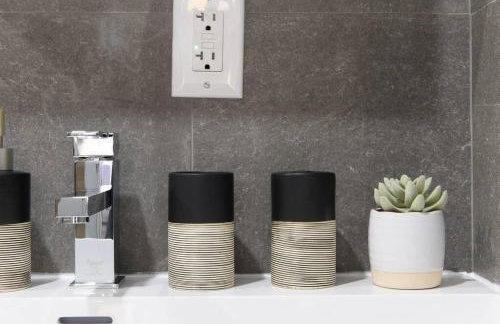 1597-8 Luxury STUDIO Upper East Side W&D - Foto 12