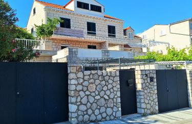 Blue Promenade Apartments - Foto 1