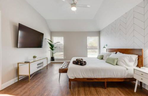 Boho Chic Home w Backyard Paradise - Pool + Grill - Foto 5