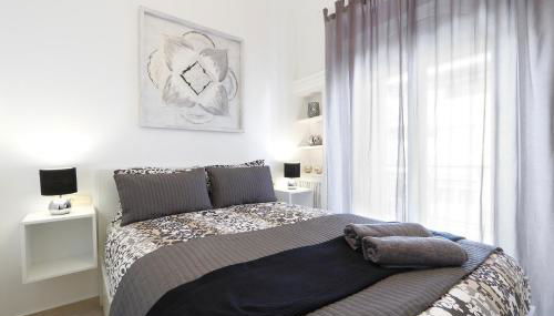 Piso en calle Recogidas (Centro) - Foto 4