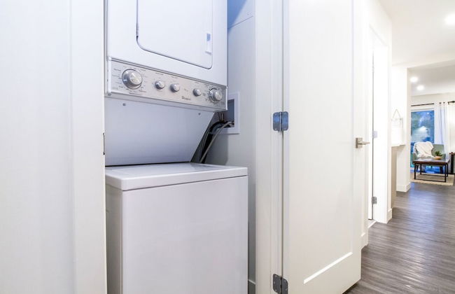 Revelstoke Retreat by Revelstoke Vacations - Photo 15