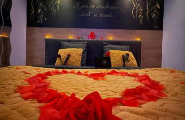 SPICY LOVE - proche Nice et Cannes - Jacuzzi privatif - French Riviera - luxe - suite romantique - Foto 1
