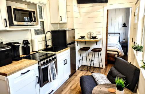 Tiny Home Big Fun - Foto 12