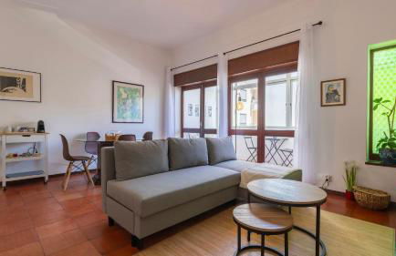 Seaside Getaway With Balcony by LovelyStay - Foto 1