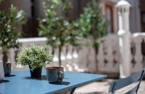 Appartment Climatisé - with AC & small cosy room - Private rare Terrace - Centre Toulouse - Foto 1