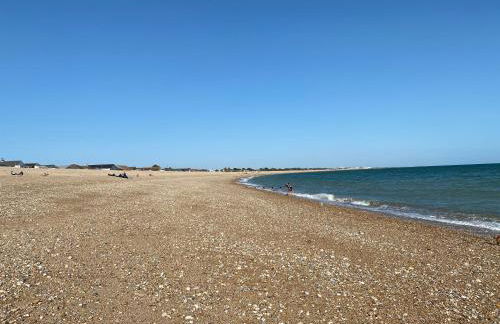 Driftwood Beach House - Photo 9