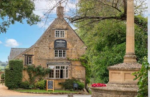 Rowan Cottage-Ebrington - Photo 2