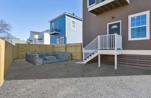 Brand New 5BR, Outdoor Seating, Parking - Foto 20