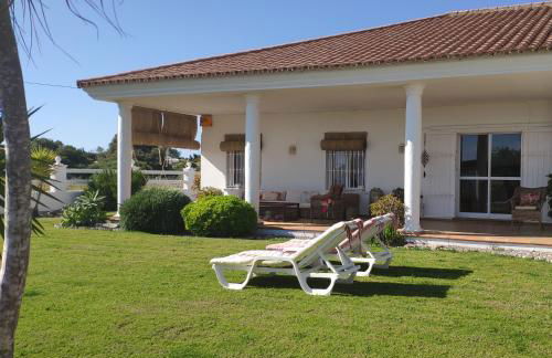 Alma Caños de Meca - Foto 3