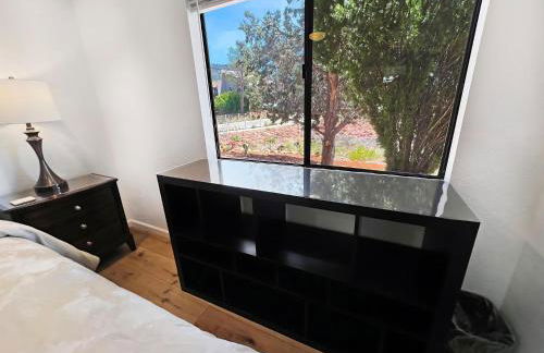 Cozy & Peaceful Sedona Condo with Pool, walk to Restaurants, Shops & Hiking Nearby - Foto 18