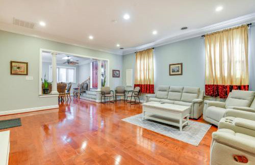 Spacious Home with Tranquil Patio about 29 Mi to DC! - Foto 11