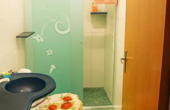 Quarto - Room Custo-Benefício Coletivo - Mixed Dorm da Maricotinha - No Air Cond - Foto 16