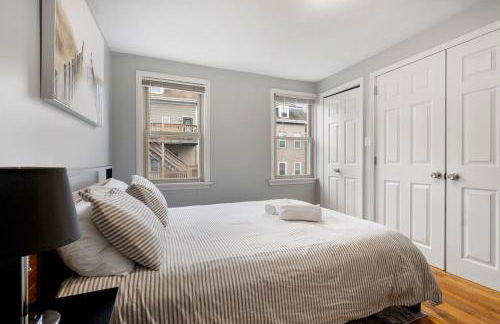 Heart of Southie - Hot Tub + Walk to Top Bars - Foto 14