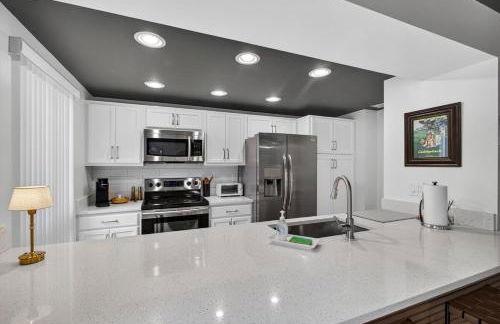 Caddyshack Golf themed Condo! 15 mins to beach&PBI - Foto 40