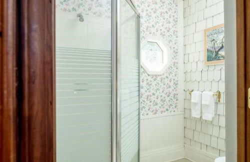 Historic House! 12 acres 6 Suites BBQ - Foto 16