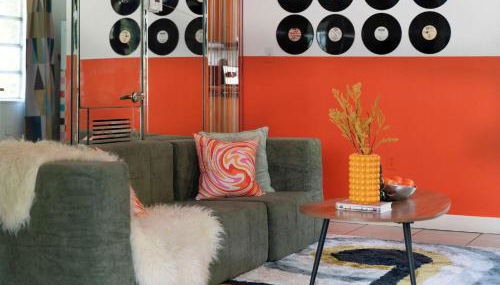 Retro Rewind - Location parking and all the vibes - Foto 5