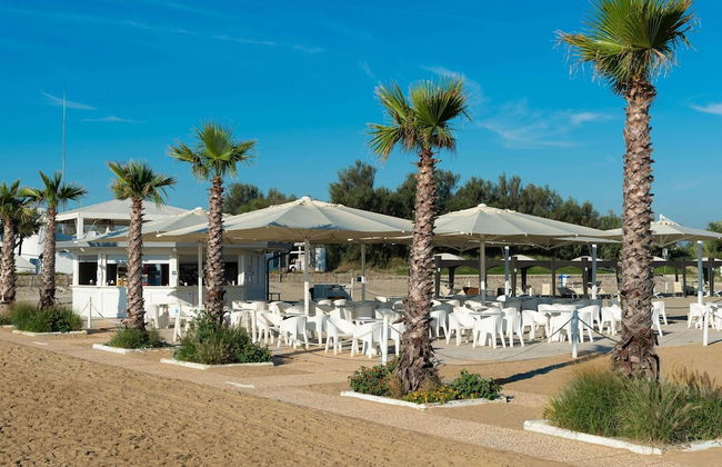 Villa in Albarella With Private Pool & Beach - Photo 33