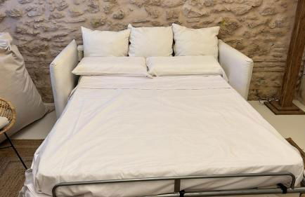 Design house with swimming pool near the sea - Photo 35