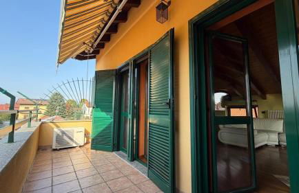 Openspace Attic Apartment with terrace, Wi-Fi - Foto 10