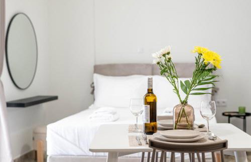 Kalamata Downtown Cuties - Foto 21