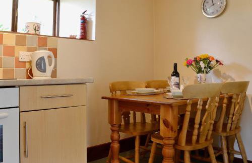 Honeysuckle Cottage - 29938 - Photo 3