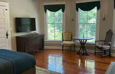 Victorian mini mansion near Lake Greenwood - Foto 15