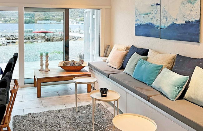 10 Person Holiday Home in Brattvag - Foto 14