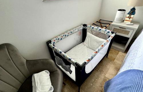 BRAND NEW! Lovely 1 Bedroom with Pool by the Beach - Foto 6