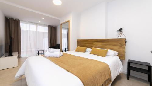 Regency VII - Ferga Suites - Photo 2