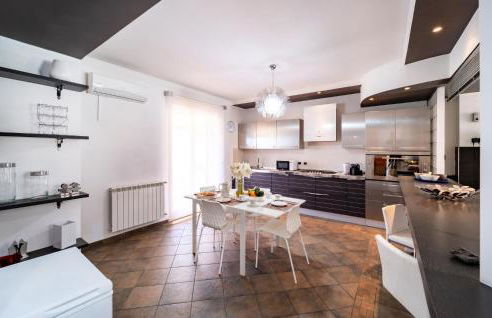 Lovely Home In Trappitello With Wifi - Foto 16