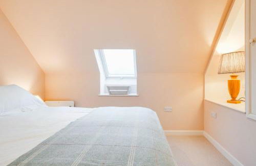 Charming Coach House Retreat Near Sherborne Abbey - Foto 5