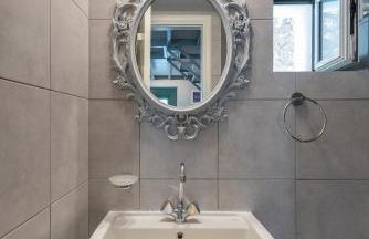 Traditional Stone House - Photo 15