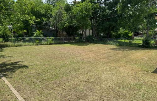 Cozy Temple Home - Fenced Yard & Wi-Fi home - Foto 19