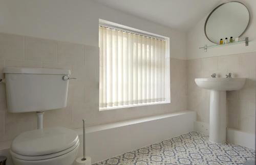 Donington Cottage Apt 5 - Photo 6