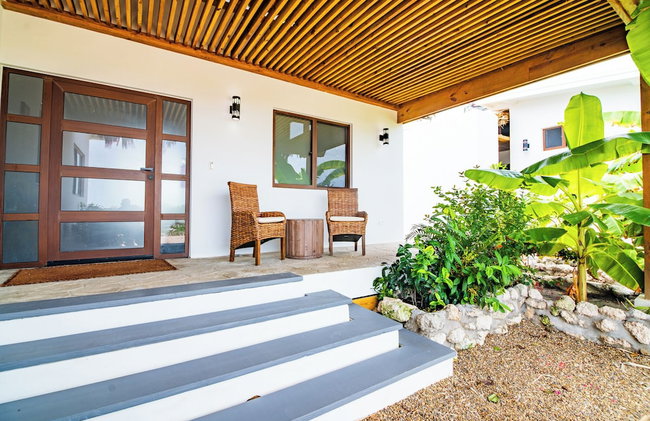 Aruna Resort & Villas - Photo 32