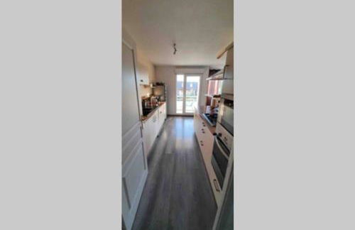 Tichnich Appartement - 2 bedrooms - 1 min away from train station - Foto 9