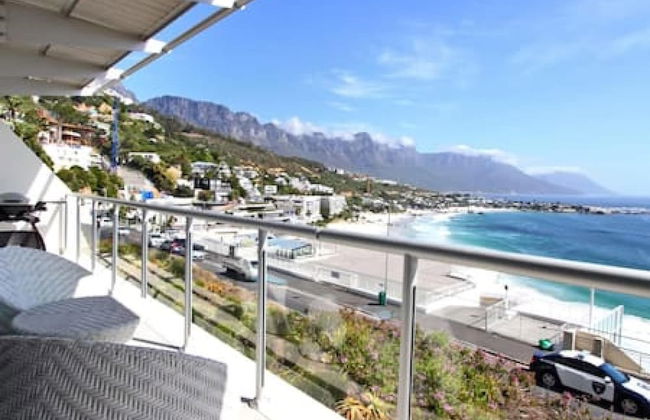 Incredible Clifton Apartment w 180 Sea Views Dunmore Blue - Foto 2
