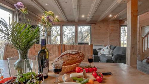 traumHaff Küstenchalets - einzigartige Chalets an der Ostsee. Ganz aus Lärchenholz mit Kamin und Sauna - Foto 4