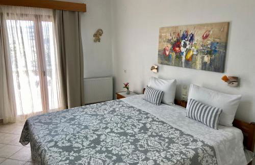 Floros Apartments - Foto 13