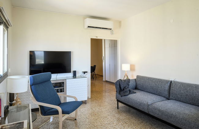 3BR SeaView Apt by the Beach by SeaNRent - Foto 24