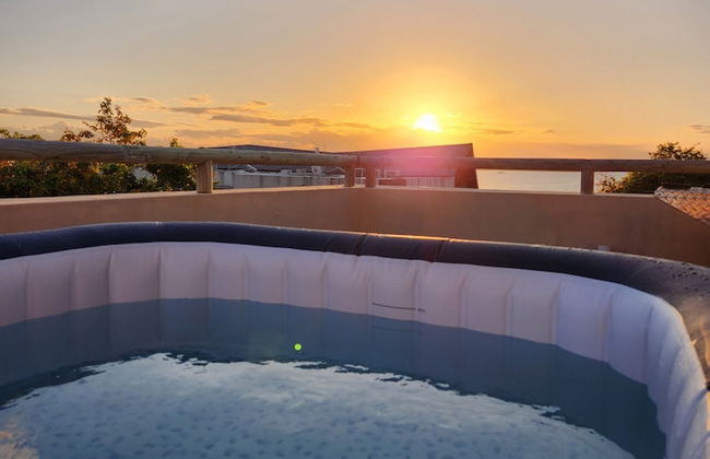 Luxury beachfront villa with private pool and cozy Pavillon with private jacuzzi on rooftop terrace - Photo 49