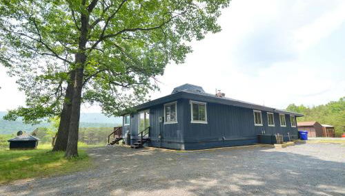 Black Bear Cabin - Fire Pit, Grill, View, Pet Friendly, Fireplace, King Bed, Wifi, Game Room - Foto 3
